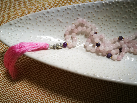 Rozā Kvarca un Ametista mala